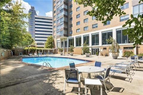Atl Downtown 2Br King Bed Free Parking Lm2007 Atlanta Exterior foto